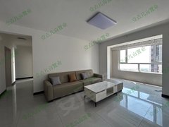 宁津城区德百广场檀府 4室2卫 拎包入住 紧邻一中 腾讯云 德百出租房源真实图片
