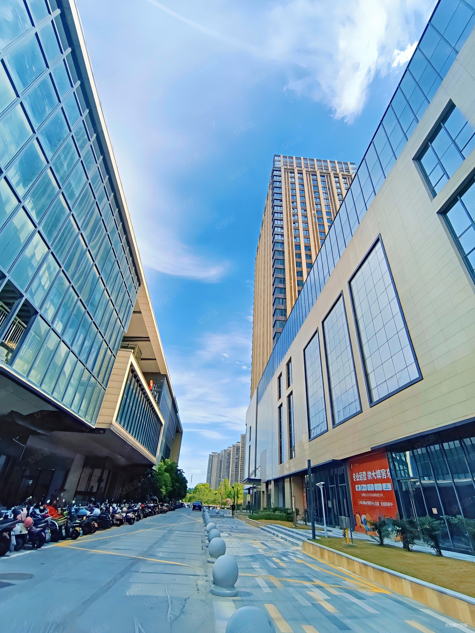 房东包税朝南东边户采光好悦尚奥莱旁天一地铁口天一公馆公寓