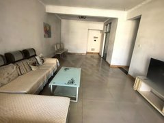 防城港港口桃花湾广场天香国际3房2卫。长租出租房源真实图片