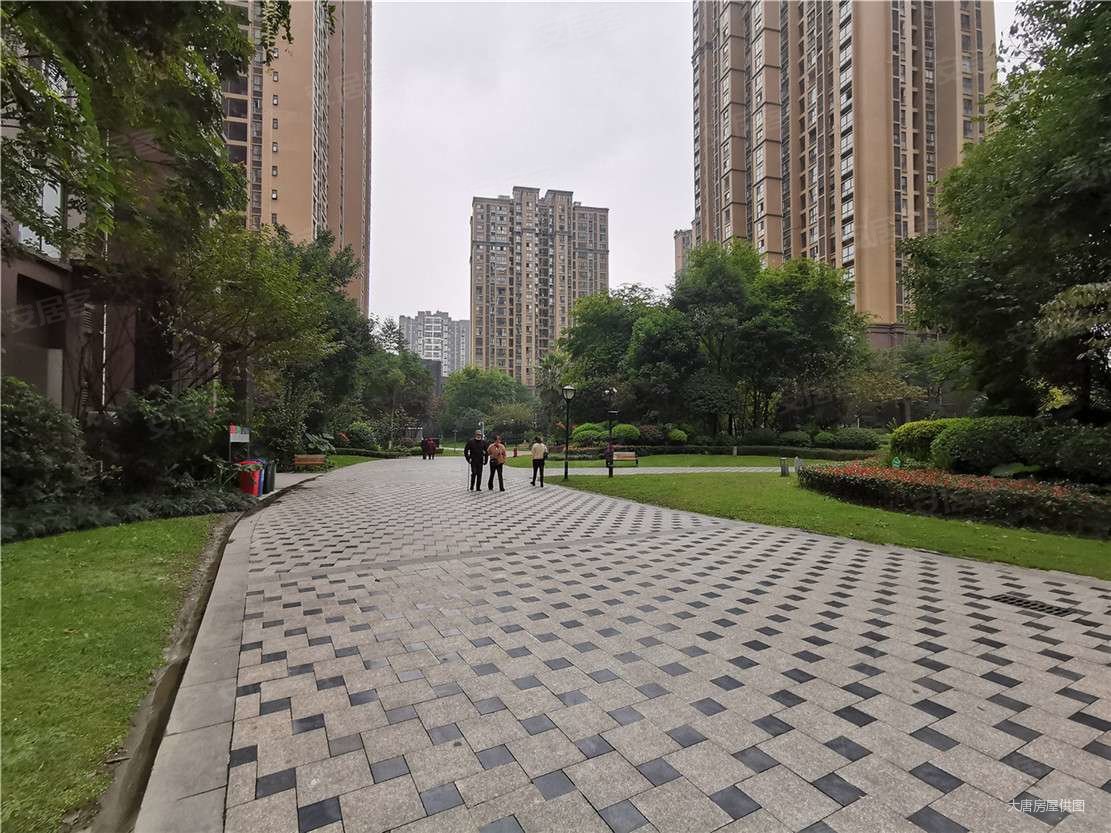 成都房产网>成都二手房>郫都二手房>郫筒二手房>中冶中央公园>