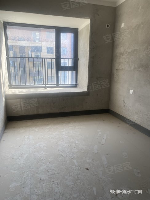 路劲九郡三期,纯洋房社区,电梯好楼层,采光好