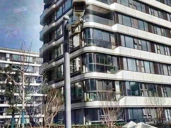 【多图】东苑古北尚公馆,金虹桥租房,古北尚公馆 带 边套四房 中央