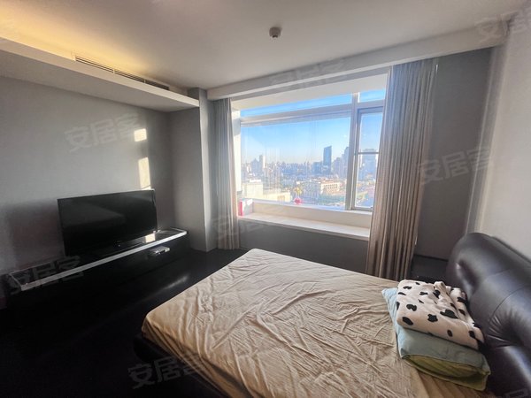 天津和平劝业场津塔公寓津塔公寓 精装修 拎包住 阳面采光好 物业完善