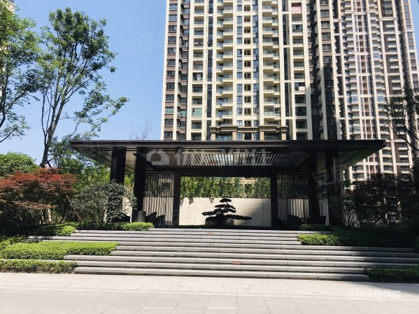 融创文旅城御林3室2厅1卫63.0平米