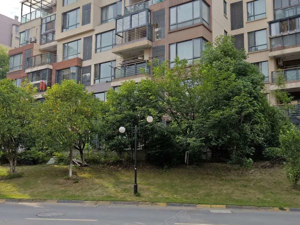 杭州富阳东洲逸城(公寓住宅)逸城花园洋房出租 精装修 拎包入住3000包