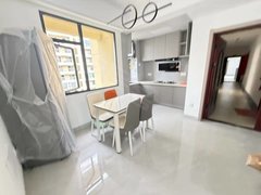 安顺西秀两可间急租高铁站对面，3室两厅一卫，精装修，拎包入住，第一次出租出租房源真实图片