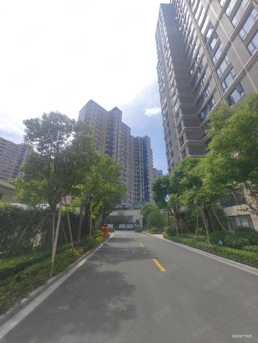 宁波房产网>宁波二手房>鄞州二手房>钟公庙二手房>龙湖天琅>