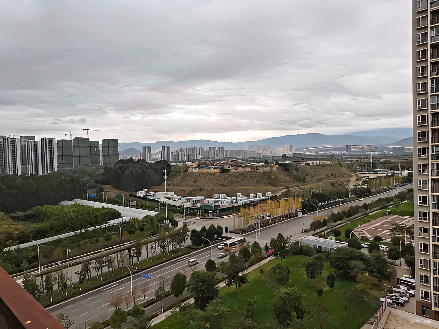 天润康园双地铁口毛坯带车位景观楼层视野开阔诚售