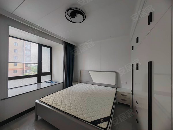 塞纳公馆精装大三房 两卫 原房东 高中陪读房子 随时看,惠山租房-无锡