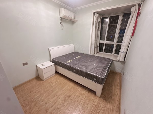 六安裕安裕安万达广场月亮岛小区一手房源月亮岛万达华府六州首府富安新城4室3室单间独卫皖西学出租房源真实图片