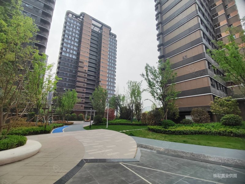 绿地新里铂瑞公馆(北区)二手房,188万,3室2厅,2卫,118平米-西安安居客