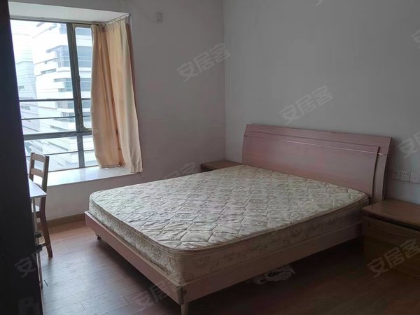 广州番禺市桥柏丽花园柏丽花园 2室2厅1卫 电梯房 精装修 80平 近地铁