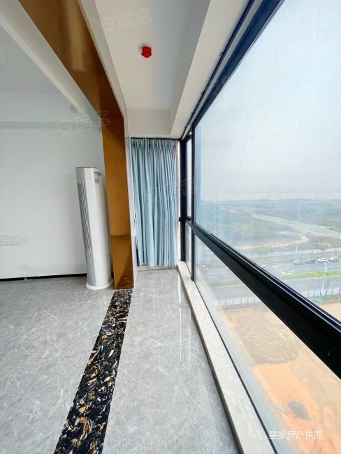 马銮湾1号南北通透车位充足产权清晰交通便捷精装好房