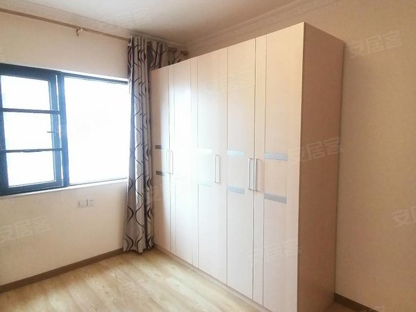 昆明五华莲花片区莲花池畔急租 莲花池畔精装三室两卫 小菜园立交桥