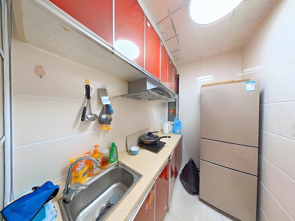 大连开发区红梅翠竹正恒园精装修 干净 独立一室 独立厨房 明卫出租房源真实图片