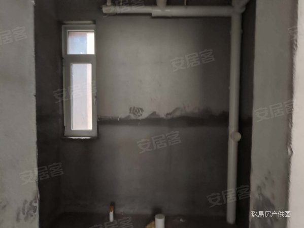 明德苑小区3室2厅2卫143.53㎡南73万