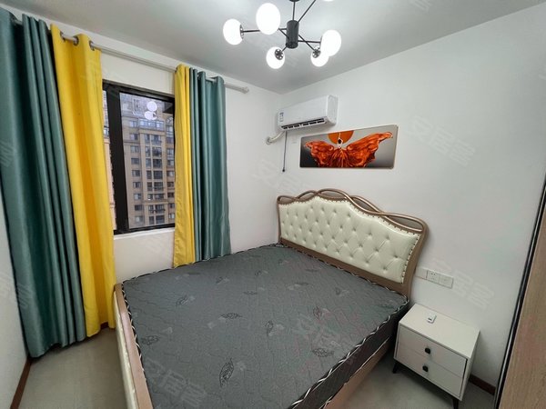 宁波奉化锦屏凤璘府奉化 万达广场后面 欢乐城旁边 一室一厅 押一付一