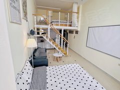 日照东港山海天一室一厅700起租，多套精装修出租房源真实图片