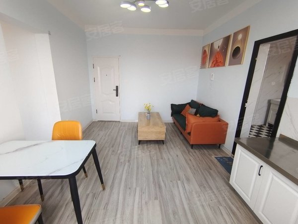 晋中榆次迎宾街晋园小区精致 万达附近 晋园小区家具家电全 一室一卫