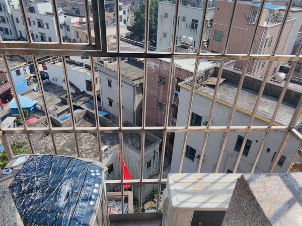 深圳宝安松岗西坊别墅区房东直租松岗喜港城华润万家精装大单间电梯