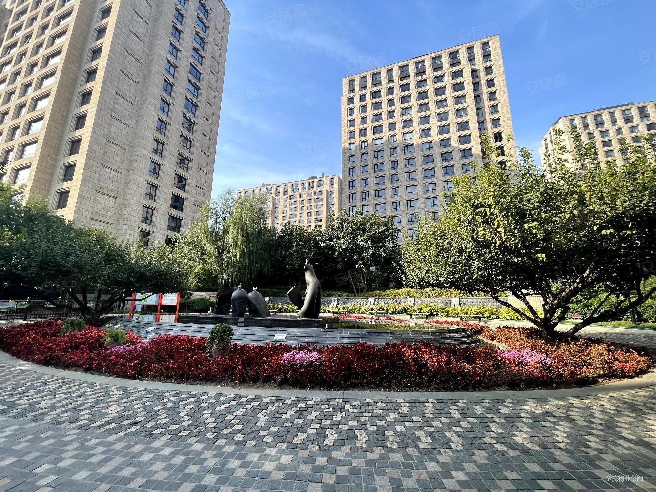 广渠金茂府西区商住楼