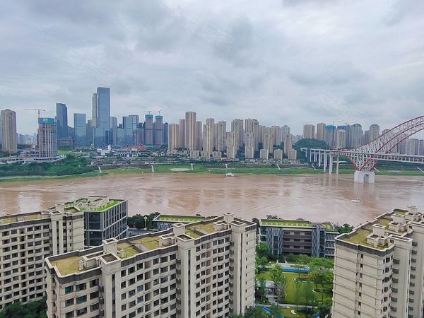 重庆南岸南滨路长嘉汇汇璟长嘉汇 江景真棒原木风江景房三室户型,全新