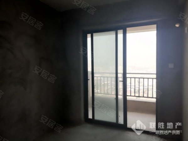 让人心动的房子 四季阳光 读名校一站式 教育 南