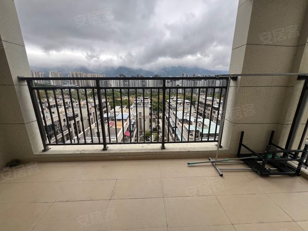 福州晋安东二环公园左岸实拍!