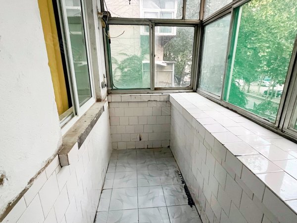 济南历下和平路东郊铁路宿舍无中介!