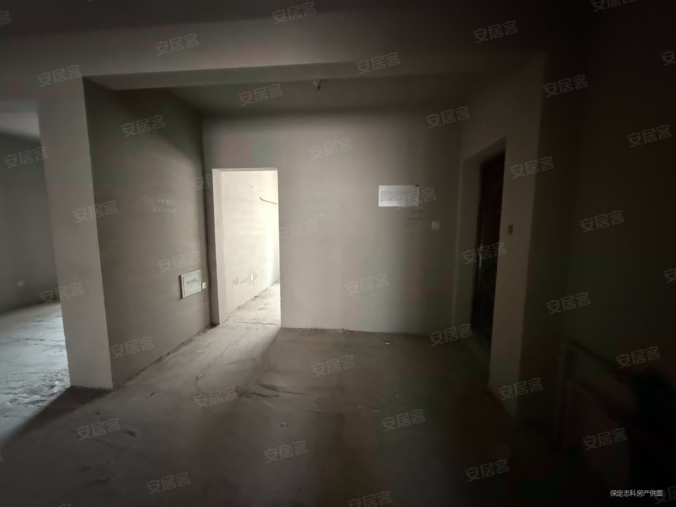 丽景华庭3室2厅2卫152㎡南北132.5万