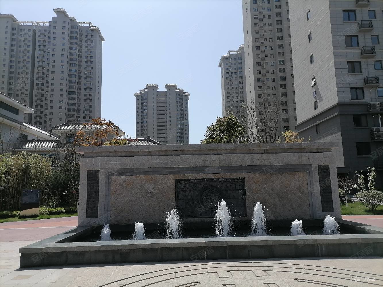 陕建翠园锦绣大三室两厅两卫南北通透户型方正