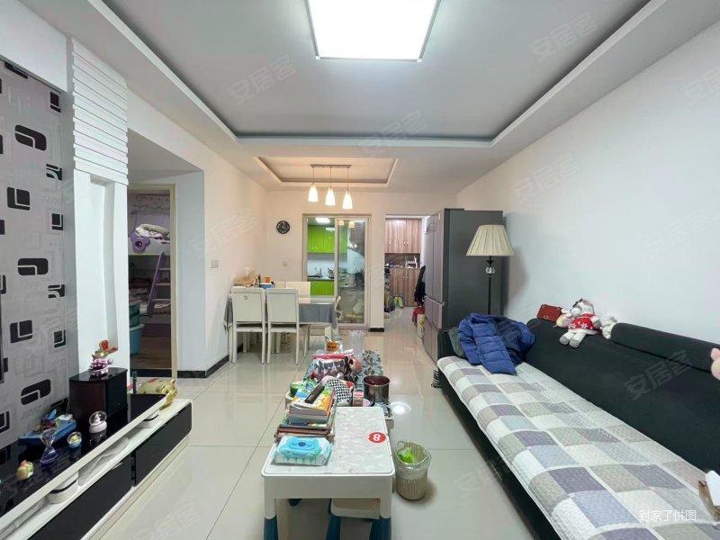 抢手房源|汽博叠彩城精装看湖两房急售诚心出售,满五