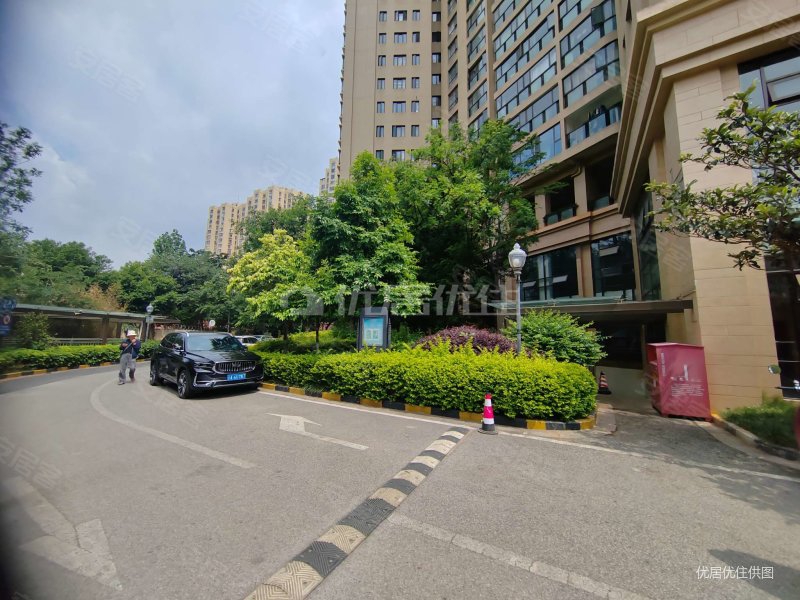 盛高大城精装三室两厅 东南端头房,书林 1小房东急售