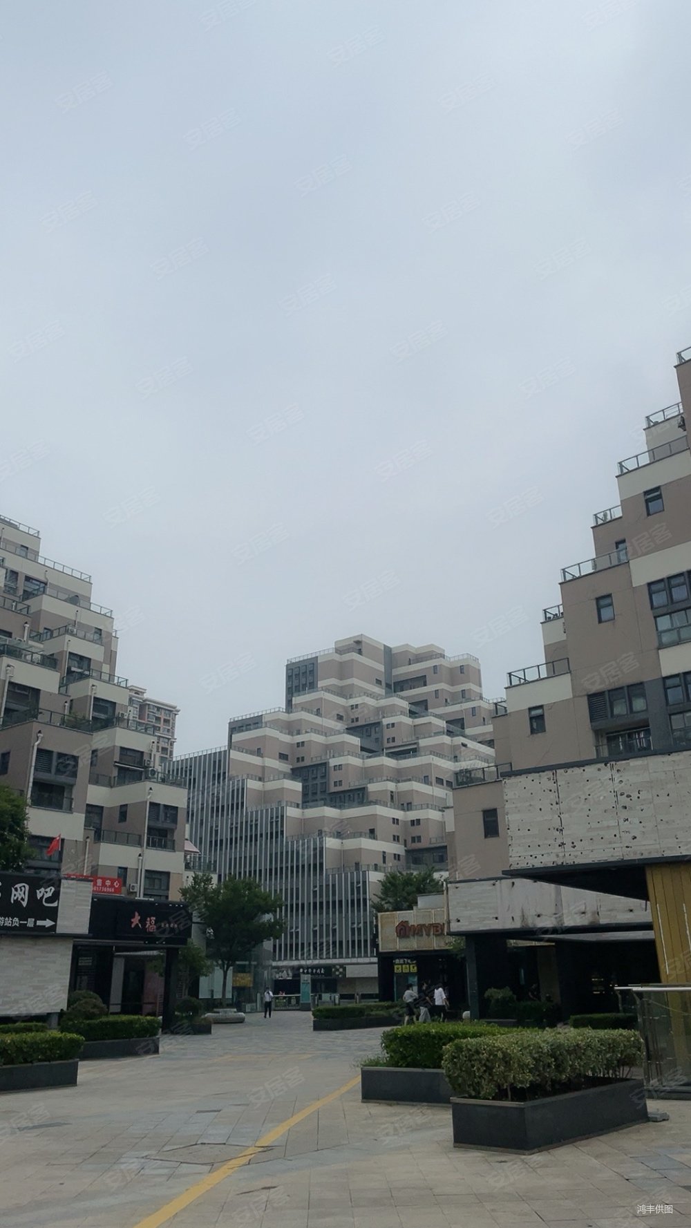 游站未来城1室1厅1卫33.39㎡北32万