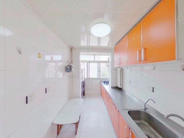 地铁一号线石景山医院鲁谷七星园精装2居室中层楼可长租