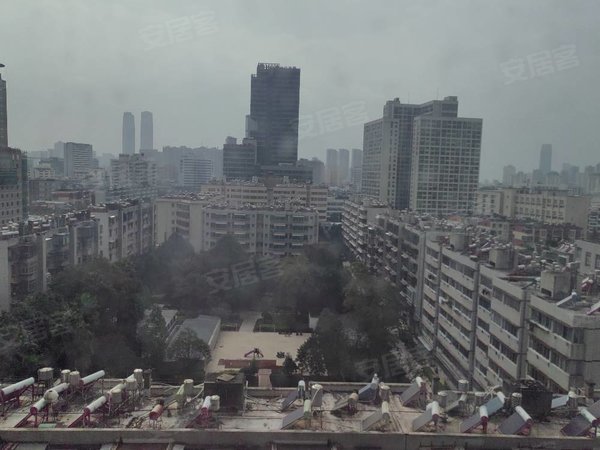 昆明官渡和平村龙湖天第华润万象城对面云纺岔街地铁站龙湖天第两房