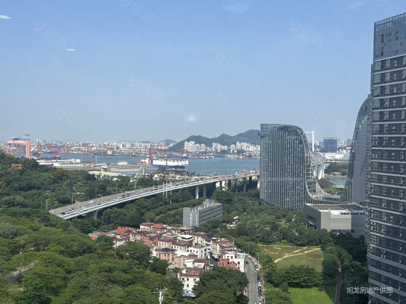 厦门房产网>厦门二手房>海沧二手房>滨海社区二手房>融信海上城>800