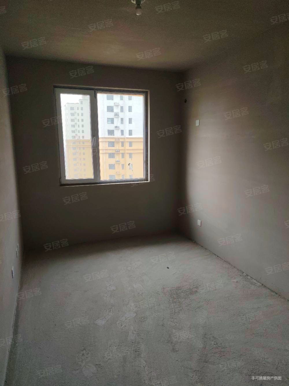 领秀紫晶城2室2厅1卫99㎡南57万