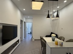 苏州常熟东南开发区永旺对面东湖京华 精装两房一卫 全屋定制品牌家电 手慢拍大腿出租房源真实图片