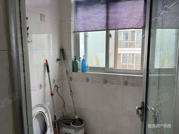 新上4室精装房 状元红路王城高架口 双气 南北通透 随时能看