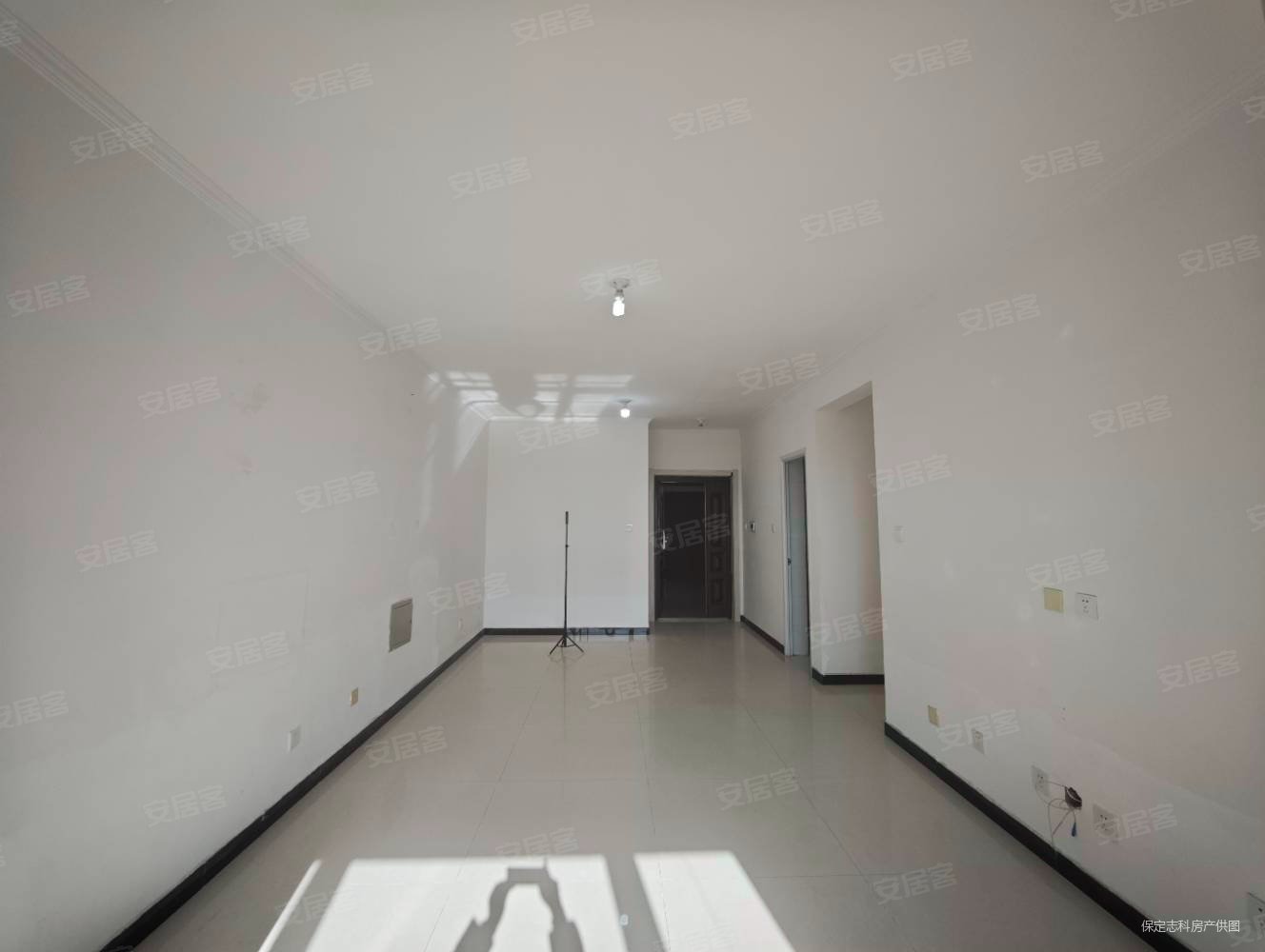 朝阳首府3室2厅1卫97㎡南北72万