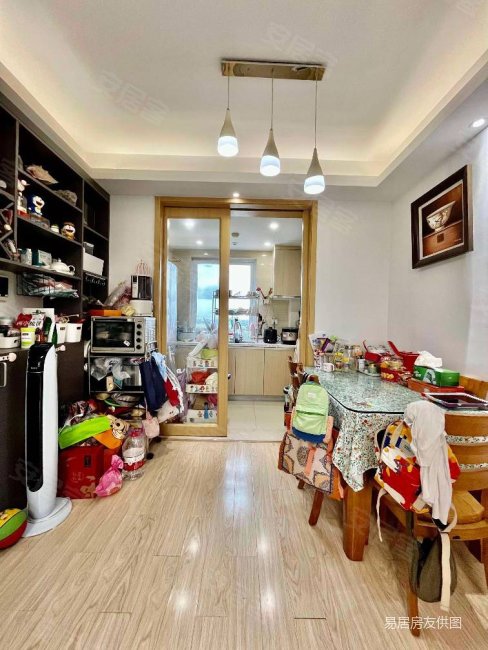 格 首创锦悦(二期)3房2厅出售 精装修