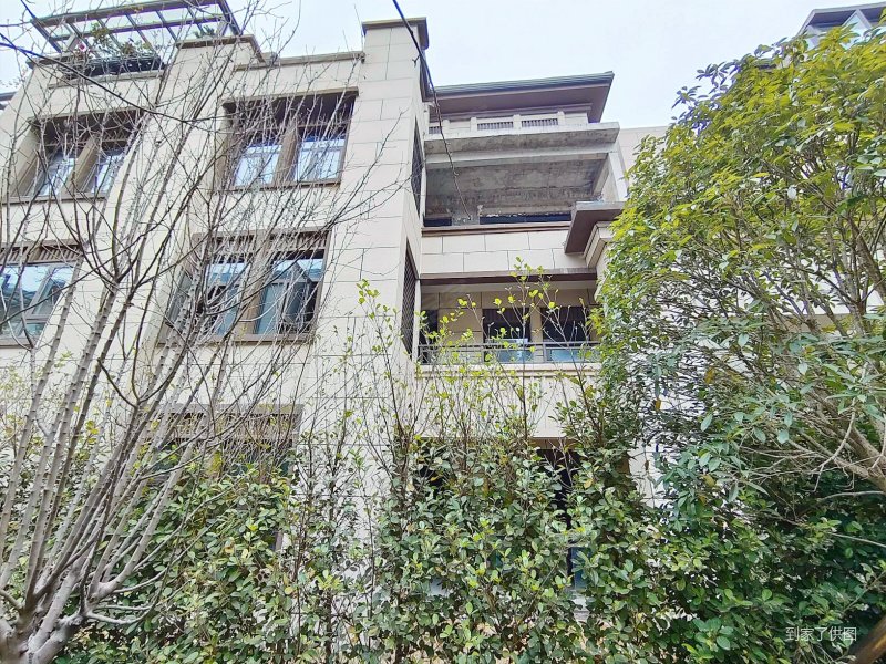 下叠带花园地下室 yu捌,桥达天蓬樾府海棠谷二手房,150万,3室2厅,2卫