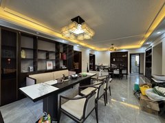 深圳罗湖红岗花园半山豪宅 原木风格 L型跑马大阳台 豪装四房 停车位充足出租房源真实图片