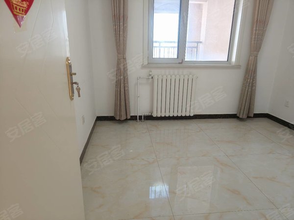 【多图】鲁商金悦城,金雀山路租房,实图拍摄鲁商金悦城三室半空房可