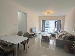 临沧临翔凤翔民族中学,南屏小学旁,京樾府,带车位,精装修,拎包入住出租房源真实图片