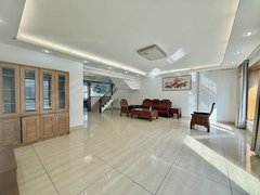 永康永康江南广电广场总部附近小花园，复试200平方三室两厅四卫带双阳台停车便利出租房源真实图片