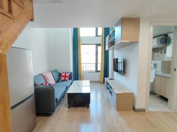 郑州经开区滨河新区浩创优尚经开区整租loft 三号线地铁口 无中介费