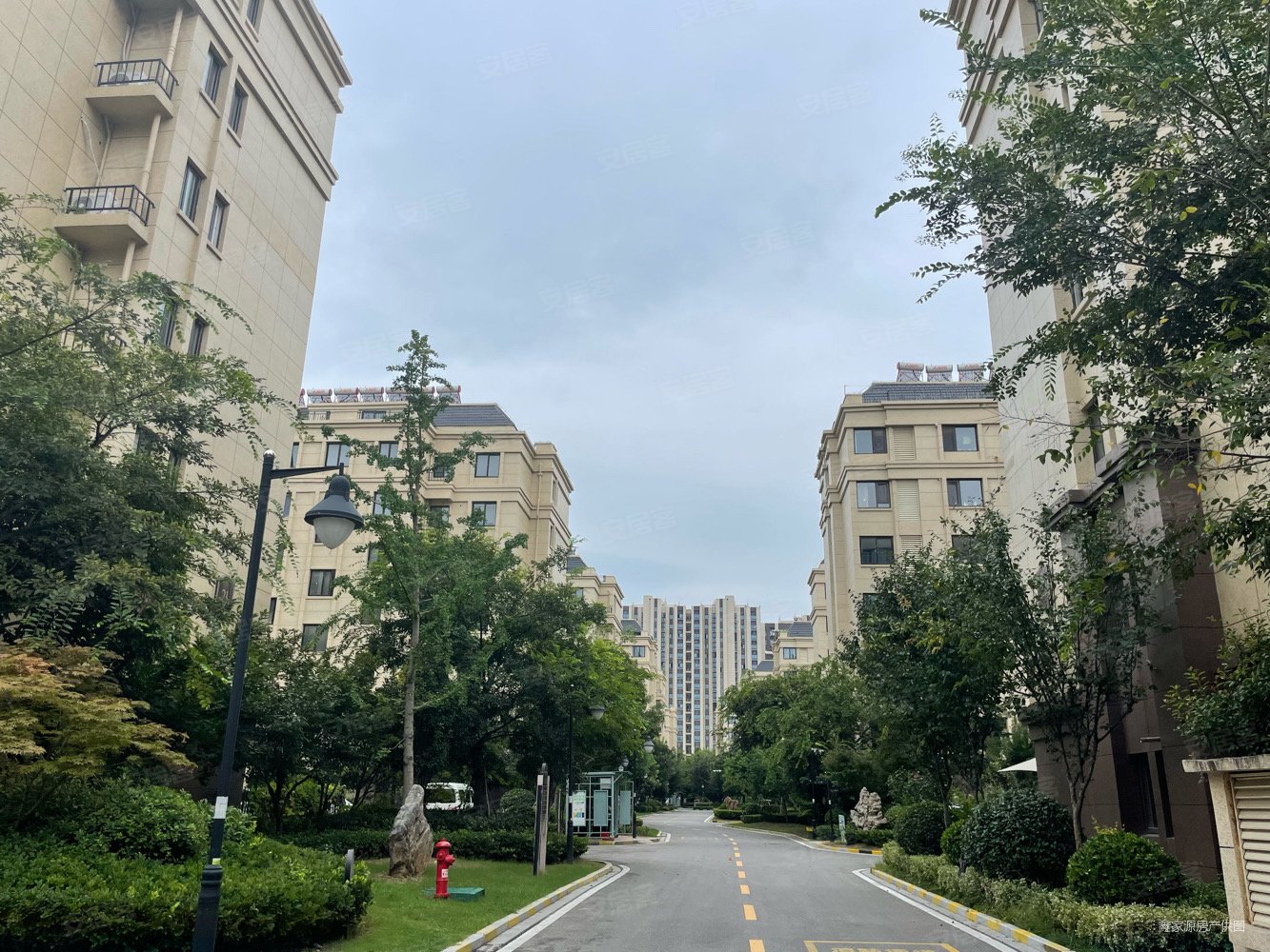 徐州房产网>徐州二手房>贾汪二手房>新夏路口二手房>东方御景>