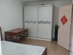 徐州泉山大润发一室700!湖滨五期公园附近精装一室设施齐全燃气热水器急租出租房源真实图片